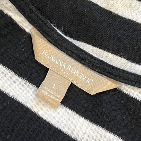 Banana Republic Black & White Sequined Tank Top Size Large - Picture 6 of 12